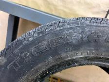 Uniroyal Tiger Paw P195/65R15 M&S Single Tire W Like New Thread - Photo 5
