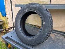Uniroyal Tiger Paw P195/65R15 M&S Single Tire W Like New Thread - Photo 7