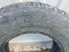 Bridgestone Blizzak WS-15 215 /70R15 98Q Two Tire Set - Photo 8