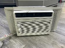 Toshiba 5000 BTU Window air conditioner