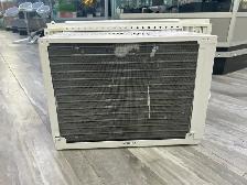Toshiba 5000 BTU Window air conditioner - Photo 6