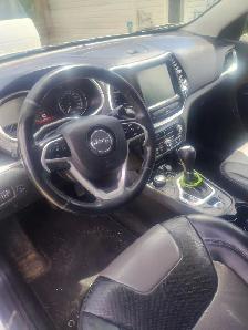 For sale 2014 Jeep Cherokee Limited - Photo 2