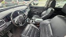 This Sport Utility Vehicle (SUV)/Multipurpose Vehicle (MPV) powe - Photo 13
