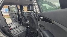 This Sport Utility Vehicle (SUV)/Multipurpose Vehicle (MPV) powe - Photo 17