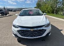 Used 2022 Chevrolet Malibu - Photo 2