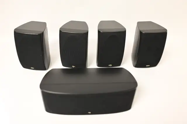 Polk audio power port 5pc set USED in working condition