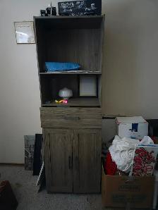 Free shelving unit