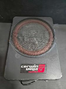 CERWIN VEGA MOBILE CAR AMP/SUB