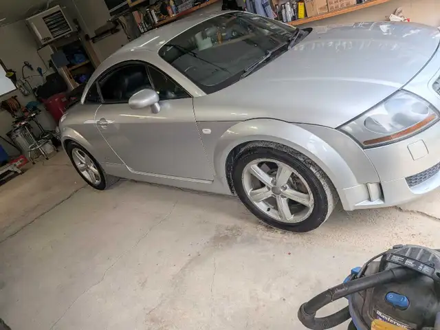 2005 Audi TT Quattro.. All-Wheel Drive