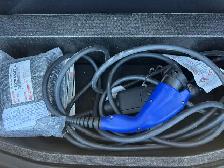 2023 Toyota bZ4X XLE AWD TECH PKG - ONE OWNER - NO ACCIDENTS - Photo 24