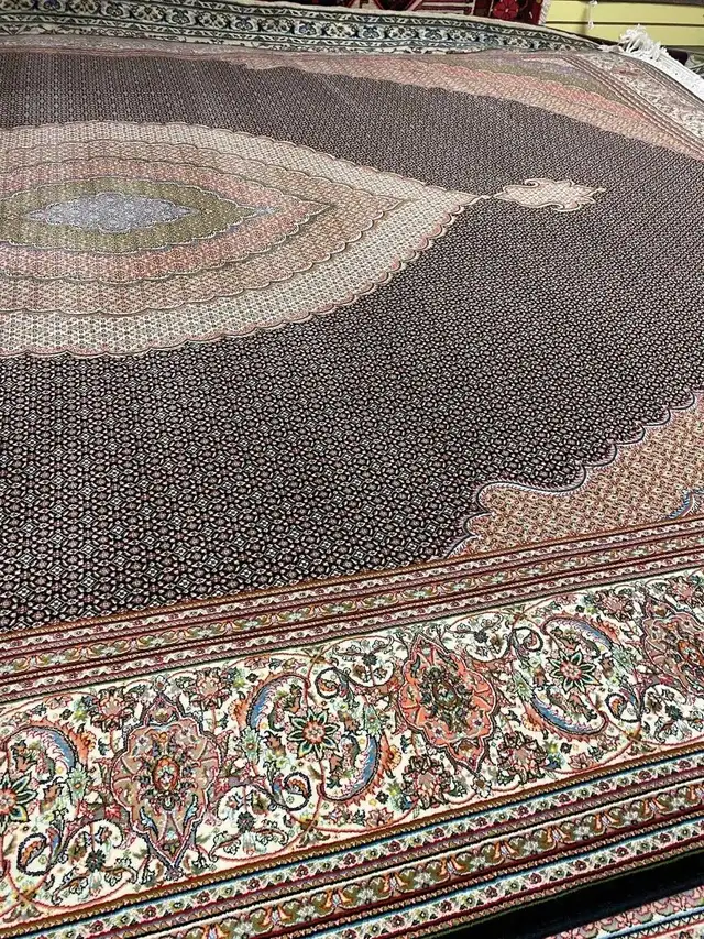 70% OFF 5000 PCS PERSIAN RUGS LIQUIDATION 152