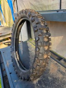 Dunlop Sports D756 100/90-19 Knobby Rear Tire - Photo 3