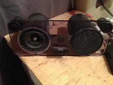 iHome 30pin iPod dock with video out