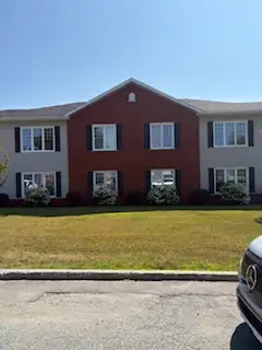 41/2 avec verrière garage  east-angus