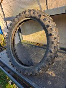 Dunlop Sports D752 110/90-19 Knobby Rear Tire - Photo 4