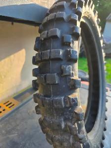 Dunlop Sports D752 110/90-19 Knobby Rear Tire - Photo 6