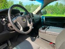 2013 Chev Silverado 1500 LT 4 x 4 Extended Cab - Photo 8