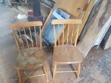 Old Vintage Chairs - Photo 4