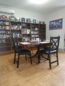 Spacious 3-bedroom Apartment St. Clair/Dufferin/ Rogers parking - Photo 8