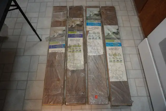 Laminate Flooring - 4 Boxes - 12mm - Brown
