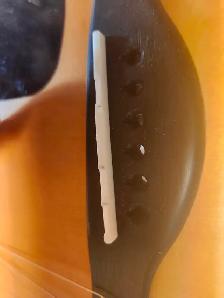 The guitar shoppe Calgary bone nut and saddle replacement - Photo 4