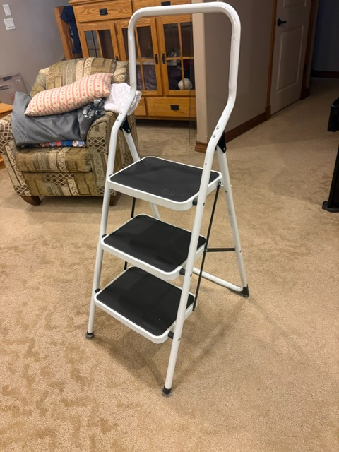 Ladders and stools
