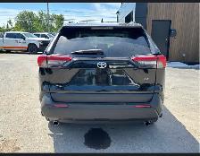2019 Toyota RAV4 LE - Photo 6