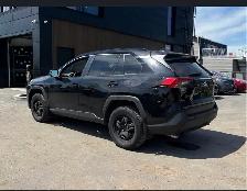 2019 Toyota RAV4 LE - Photo 7
