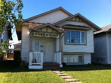 4 beds 2 baths single house in lancaster for rent immediately
