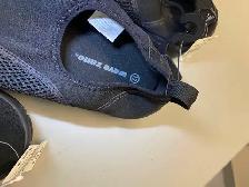 Two new pairs Speedo men's size 13 shoes & 2 pairs water shoes - Photo 6