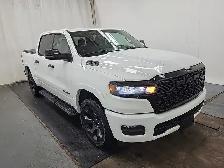 2025 Ram 1500 BIG HORN NIGHT CREW | 12\' TOUCHSCREEN | TRI FOLD - Photo 3