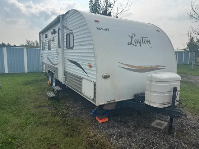 Skyline Layton 200LT