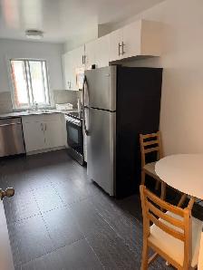 IMMEDIATELY AVAILABLE APARTMENT IN Côte-des-Neiges - Photo 5