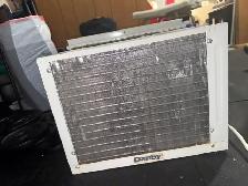 Window Air Conditioner - Photo 5