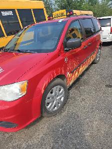 Dodge caravan - Photo 2