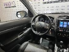 2020 Mitsubishi RVR - Photo 23