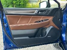 2017 Subaru Outback Touring | AWD | NO ACCIDENTS | LEATHER | SUN - Photo 14