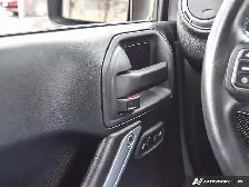 2013 Jeep Wrangler 4WD 2dr Sahara - Photo 18