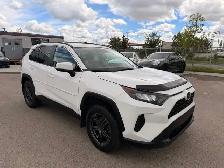 2020 Toyota RAV4 LE AWD : One Owner , No Reported Accidents - Photo 3