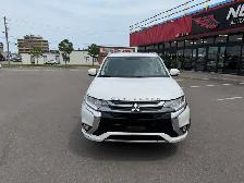 2018 Mitsubishi Outlander PHEV SE S-AWC HYBRID AWD LEATHER SUNRO - Photo 2