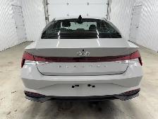 Hyundai Elantra Preferred 2023 à vendre - Photo 9