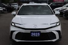2025 Toyota Camry SE Hybrid - Photo 5