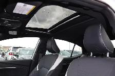 2025 Toyota Camry SE Hybrid - Photo 15