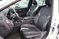 2025 Toyota Camry SE Hybrid - Photo 16