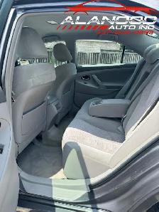 2010 Toyota Camry LE 4dr Sedan (CERTIFIED) - Photo 10