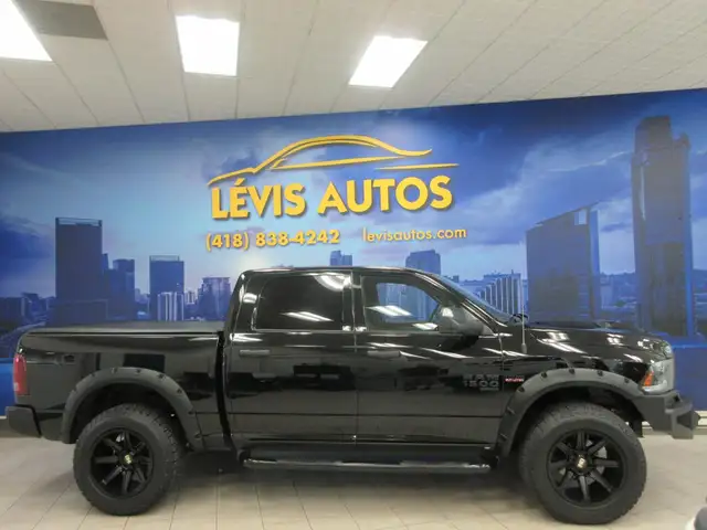 RAM 1500 CLASSIC 2022 WARLOCK V-8 5.7 HEMI 4X4 ECRAN 8.4 POUCES