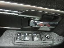 RAM 1500 CLASSIC 2022 WARLOCK V-8 5.7 HEMI 4X4 ECRAN 8.4 POUCES - Photo 13