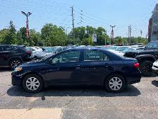 2013 Toyota Corolla 4dr Sdn CE LOW KM - Photo 3
