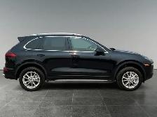 2017 Porsche Cayenne S / AWD - Photo 8