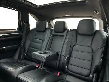 2017 Porsche Cayenne S / AWD - Photo 15